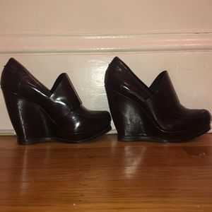 Sam Edelman winter wedges!